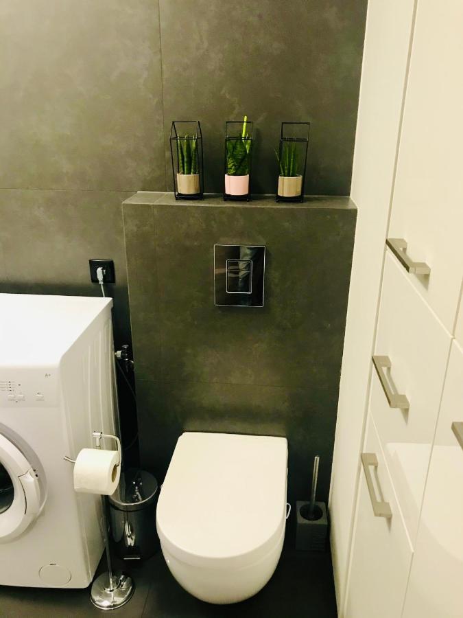 Apartamenty Teatralne 고르주프비엘코폴스키 외부 사진